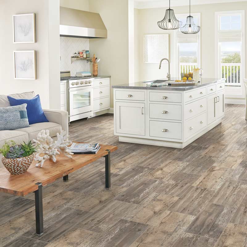 Canal_Pier_Blanched_Mist_Room_Scene