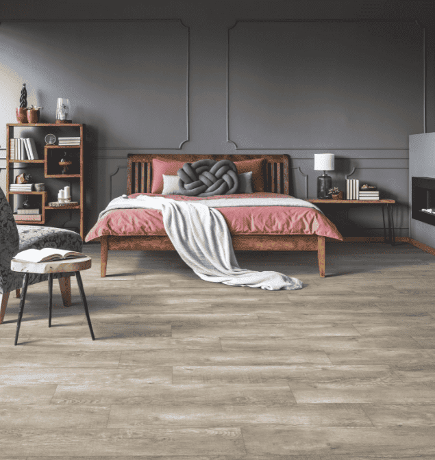 Laminate-vs-vinyl-plank-2.png
