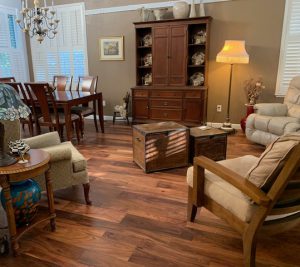 image of country bungalow hardwood flooring in saddleback color in dining room