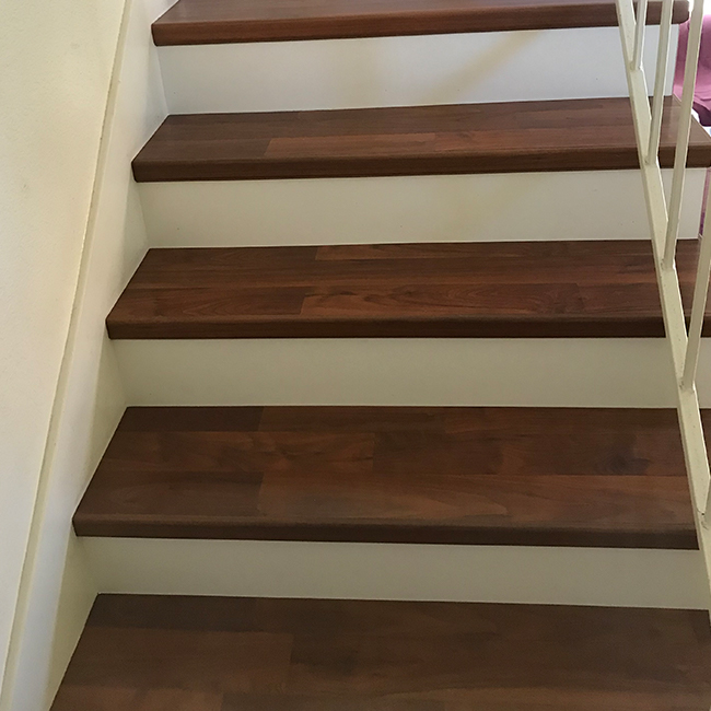 laminate flooring on stairs 