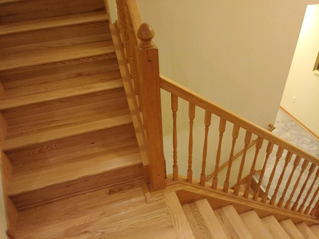 oak wood flooring on stairs