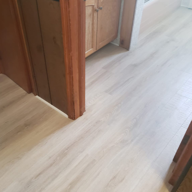 laminate flooring transition