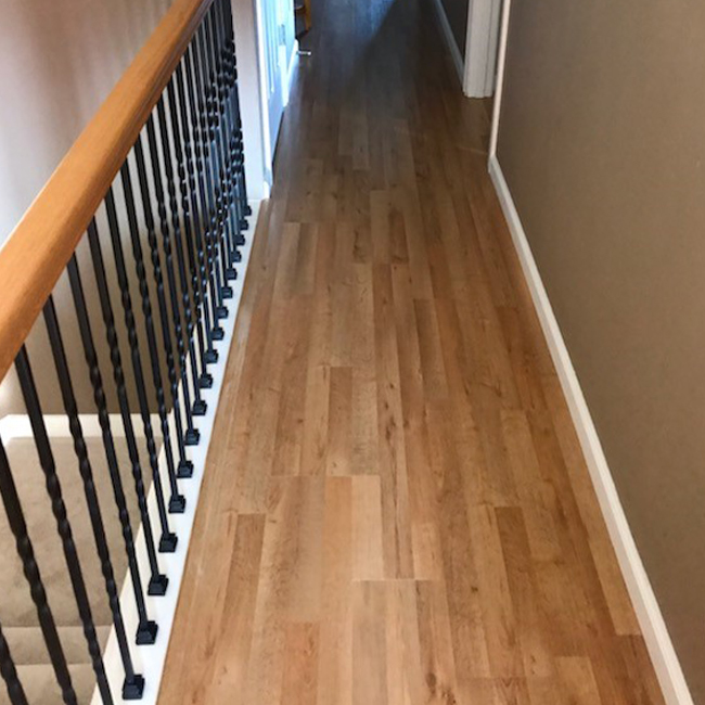 modern laminate flooring in the hallway 