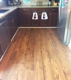 St Louis Home Gets Laminate Flooring For A Wood Look With Easy