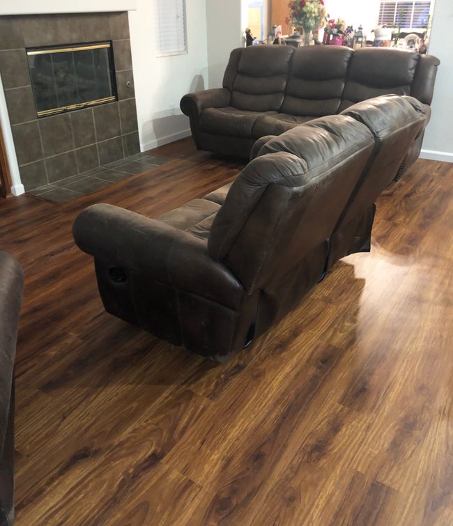 waterproof vinyl plank in the living room