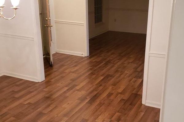 laminate flooring in the home
